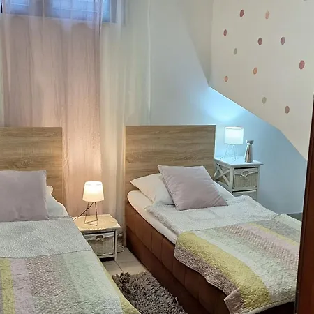 Two Bedroom With Terrace Cvita A2 * Szybenik