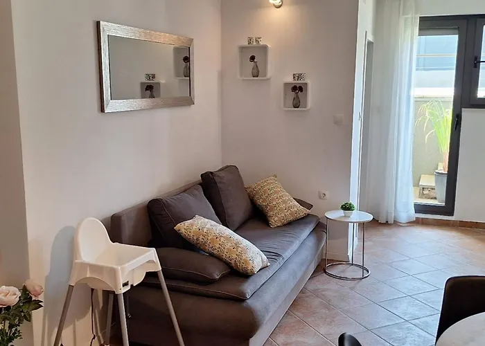 Apartament Two Bedroom With Terrace Cvita A2 *