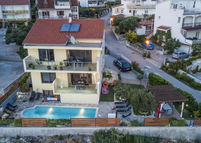 Two Bedroom With Terrace Cvita A2 Apartament Szybenik