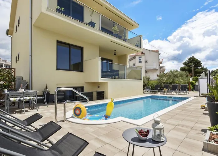 Two Bedroom With Terrace Cvita A2 * Szybenik