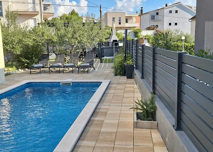 Two Bedroom With Terrace Cvita A2 * Szybenik